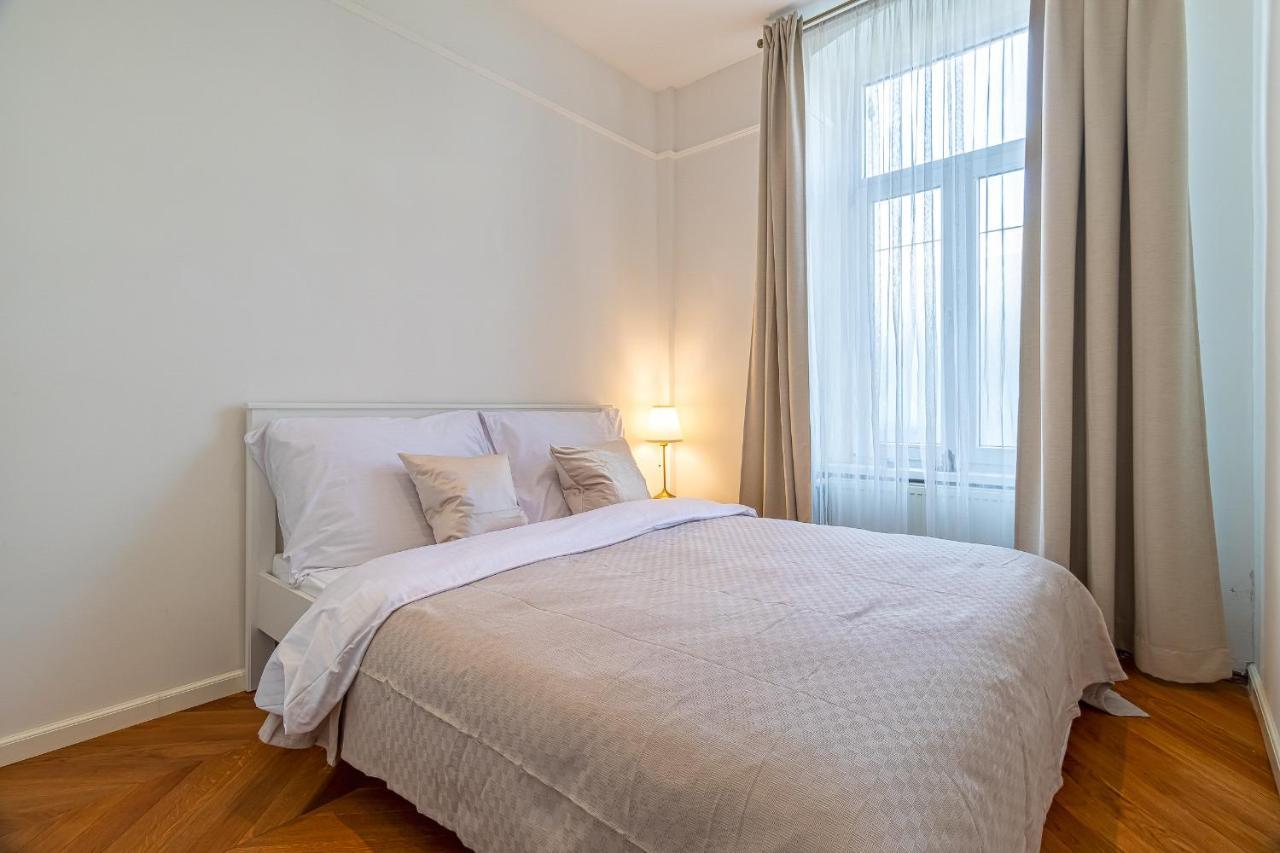 Trendy Apartment In Central 布拉迪斯拉发 外观 照片