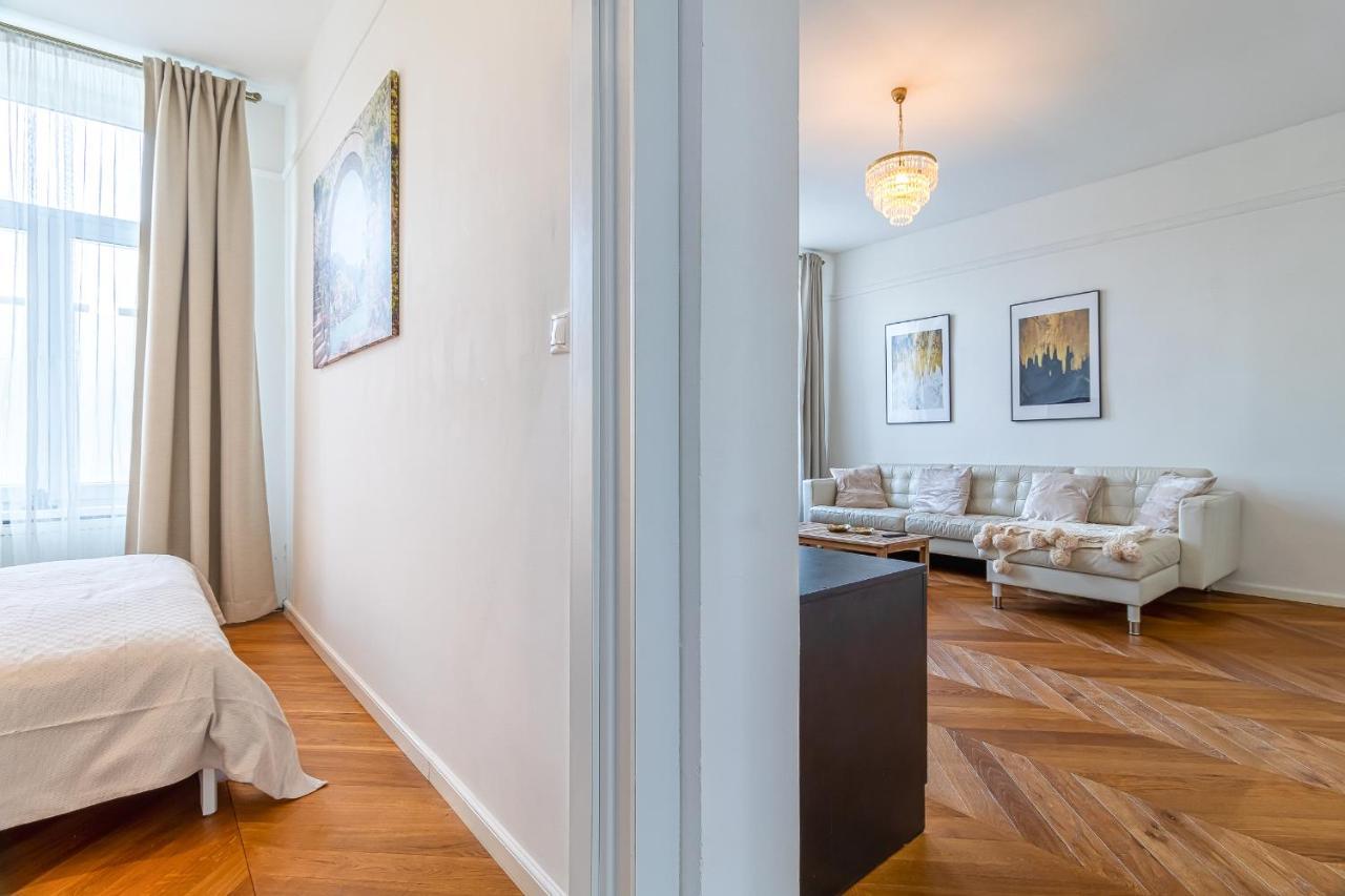 Trendy Apartment In Central 布拉迪斯拉发 外观 照片