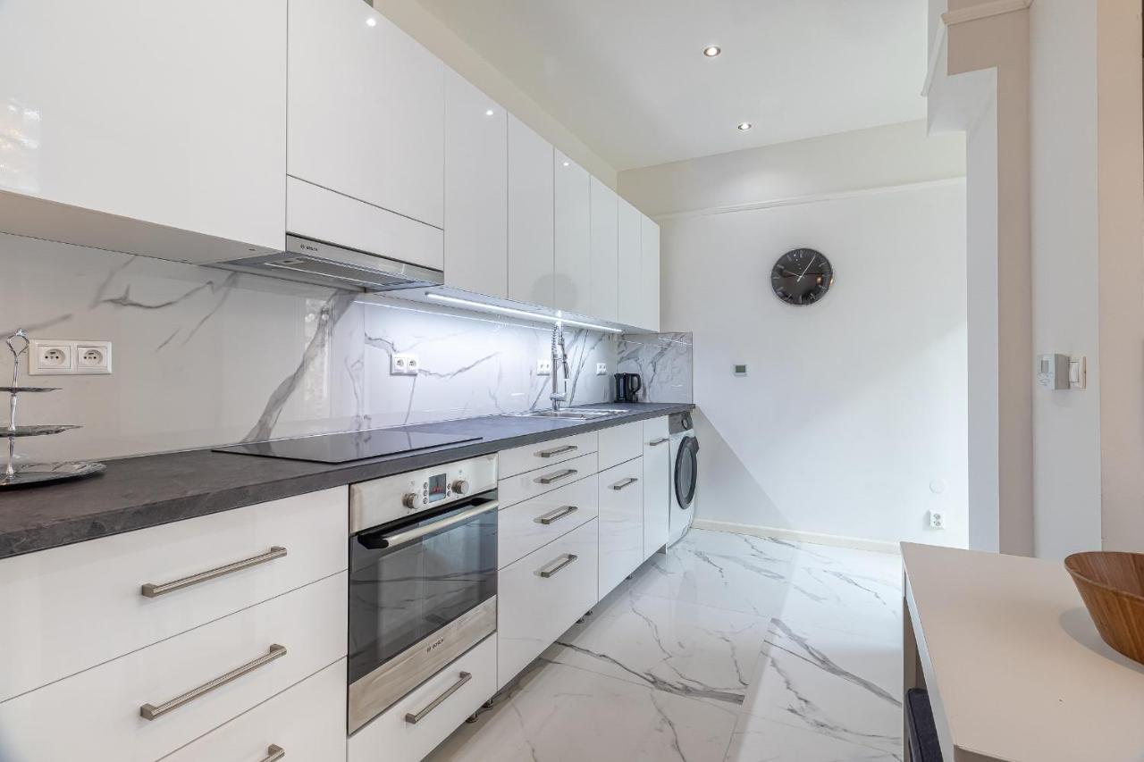 Trendy Apartment In Central 布拉迪斯拉发 外观 照片
